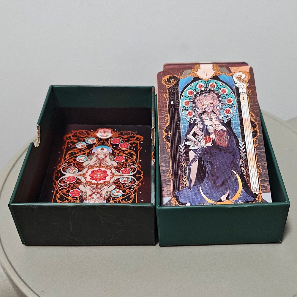 Karty Tarota Art Nouveau z pod – Tarot Cards Deck With Guidebook recenzja i cena