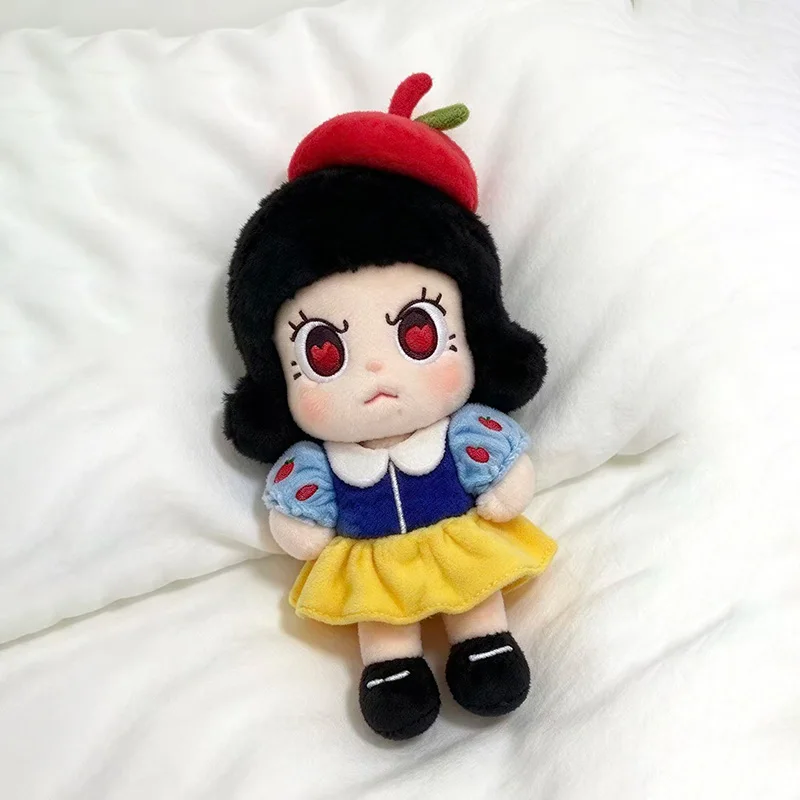 Nowość w ofercie: figurka z se – Dolls recenzja i cena
